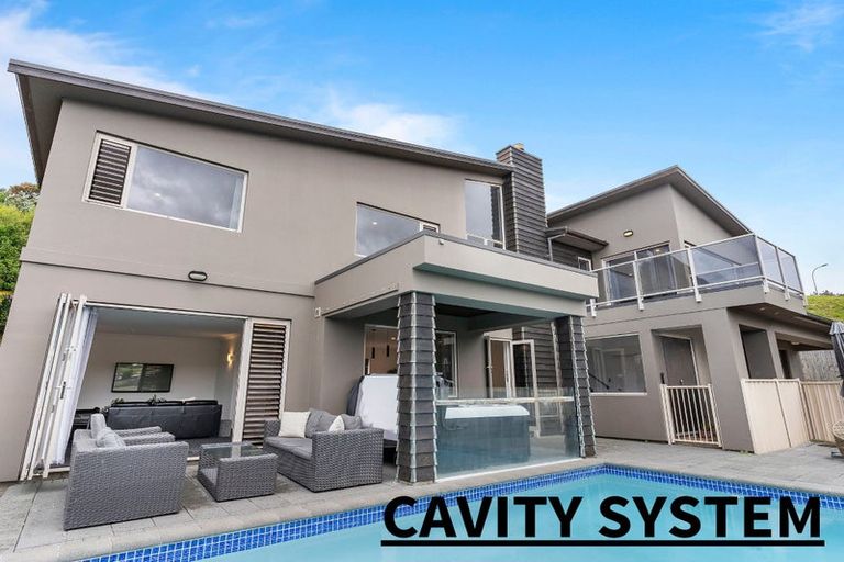 Photo of property in 73 Waldorf Crescent, Orewa, 0931