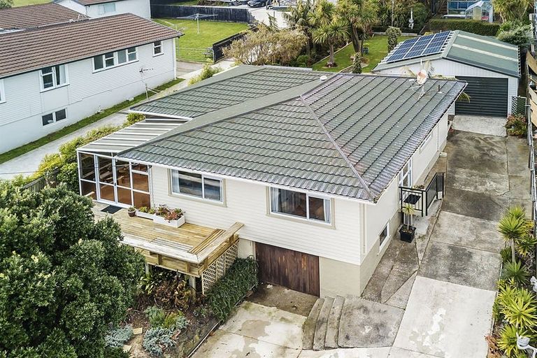 Photo of property in 42 Herewini Street, Titahi Bay, Porirua, 5022