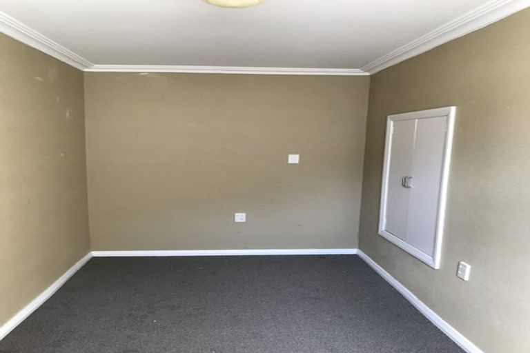 Photo of property in 2 Stanley Street, Berhampore, Wellington, 6023