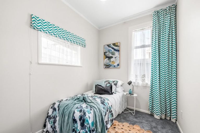 Photo of property in 19 Moa Street, Alicetown, Lower Hutt, 5010