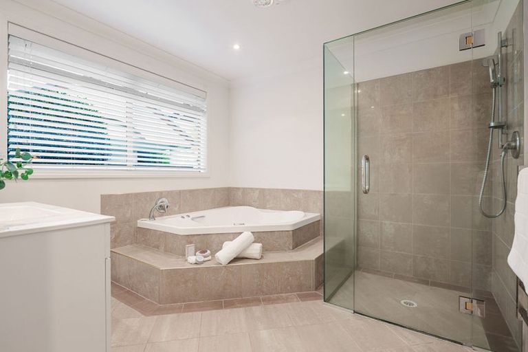 Photo of property in 11 Raungawari Drive, Huntington, Hamilton, 3210
