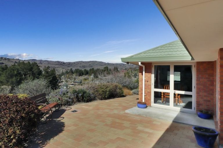 Photo of property in 17 Craig Place, Bridge Hill, Alexandra, 9320