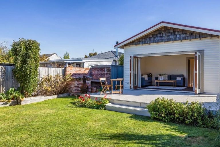 Photo of property in 19 Manhire Street, Spreydon, Christchurch, 8024