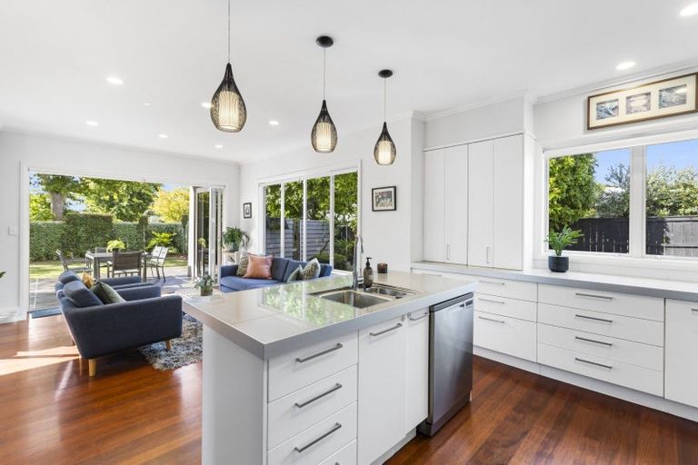 Photo of property in 21 Redhaven Place, Bethlehem, Tauranga, 3110