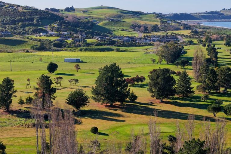 Photo of property in 36 Knowles Crescent, Kaikoura Flat, Kaikoura, 7371