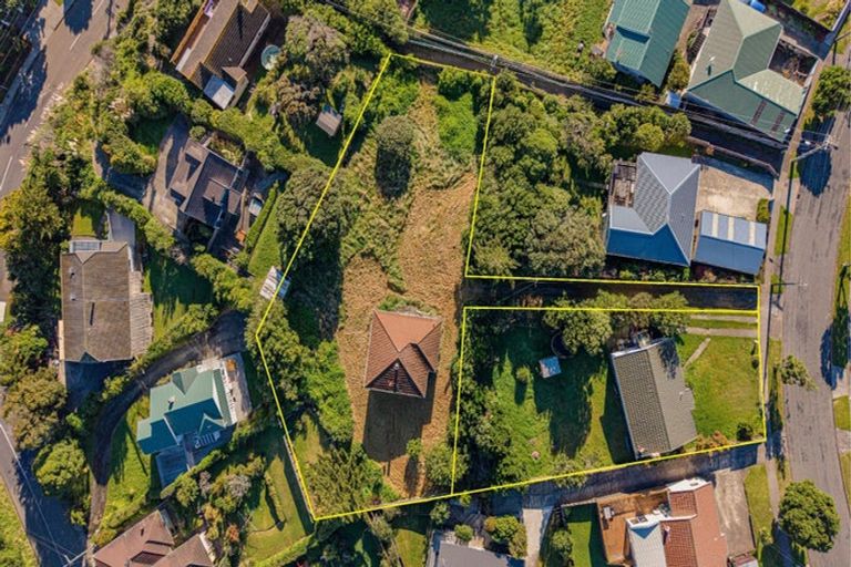 Photo of property in 33 Matatiro Street, Titahi Bay, Porirua, 5022