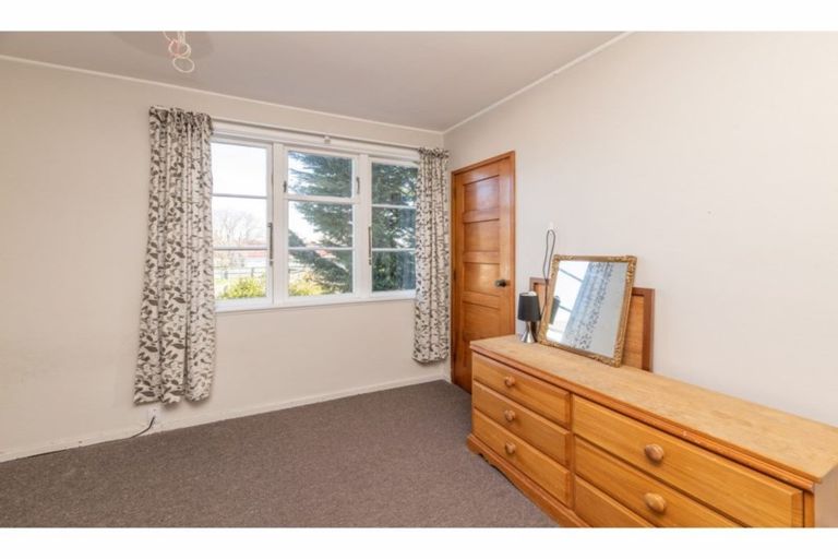 Photo of property in 13 Rowcliffe Crescent, Avonside, Christchurch, 8061