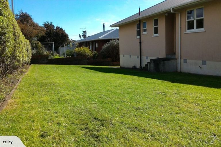 Photo of property in 87d Pioneer Road, Moturoa, New Plymouth, 4310