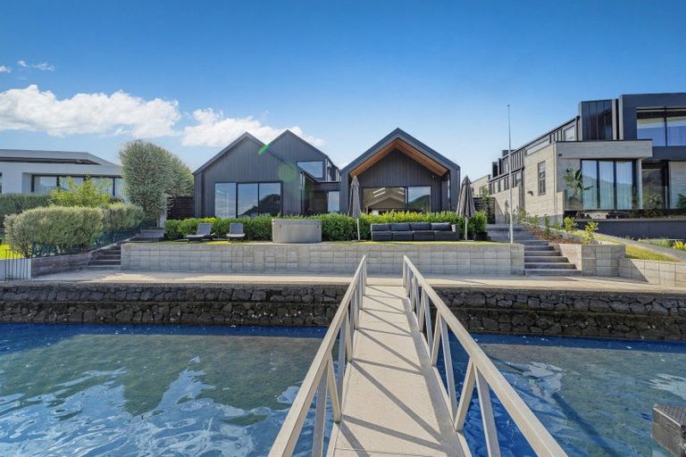 Photo of property in 126 Waterways Parade, Pauanui, Hikuai, 3579