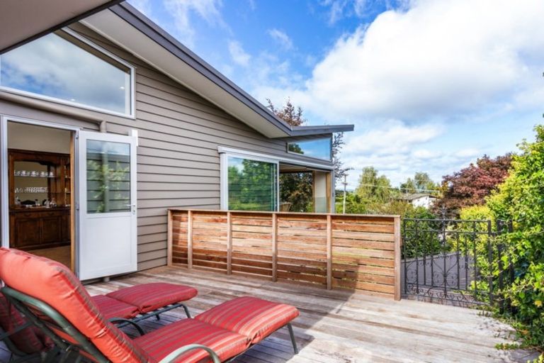 Photo of property in 34 Titoki Avenue, Waipahihi, Taupo, 3330
