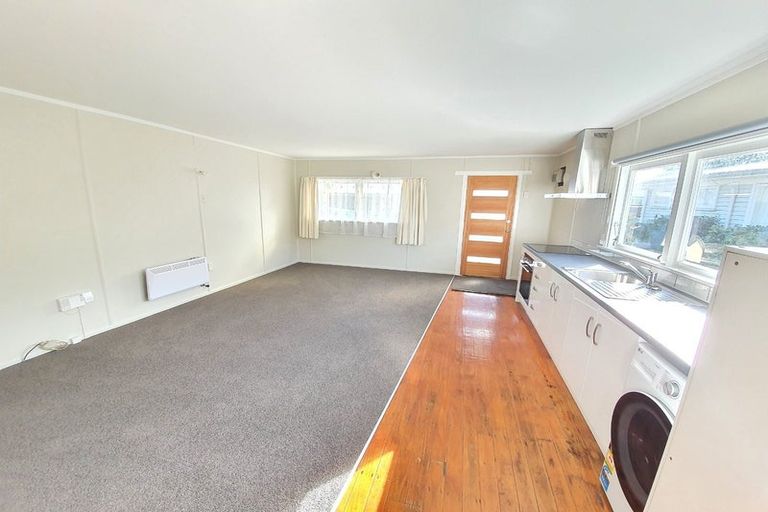 Photo of property in 239 Great South Road, Manurewa, Auckland, 2102