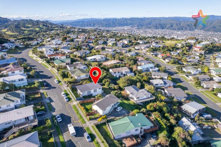 Photo of property in 21b Oakleigh Street, Maungaraki, Lower Hutt, 5010