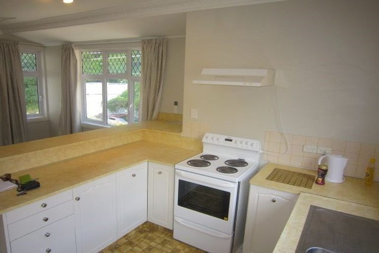 Photo of property in 56 Delhi Crescent, Khandallah, Wellington, 6035