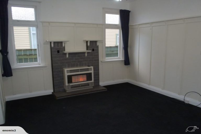 Photo of property in 1/76 Cambridge Terrace, Waterloo, Lower Hutt, 5011