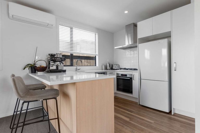 Photo of property in 2/5 Mears Road, Saint Andrews, Hamilton, 3200