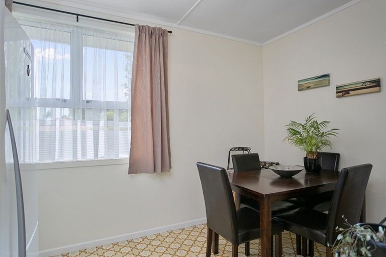 Photo of property in 18 Riverview Street, Putaruru, 3411