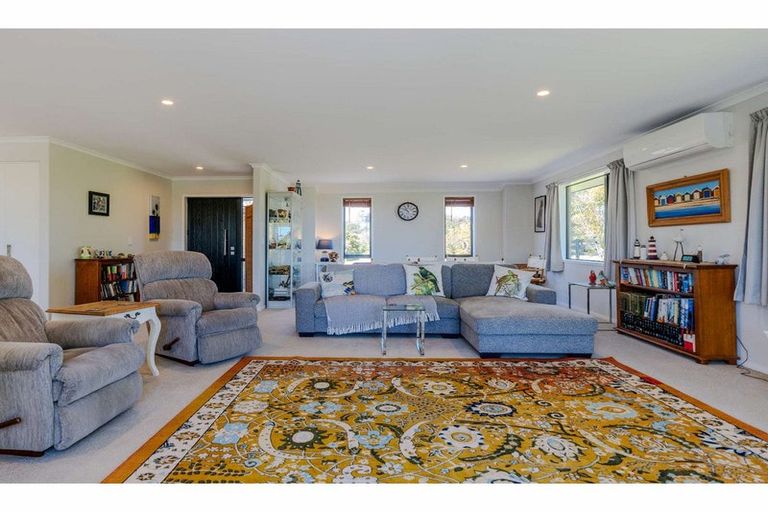 Photo of property in 14 Greenway Drive, Kerikeri, 0230