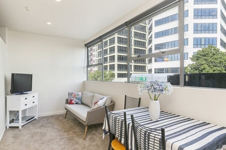 Photo of property in Regency Apartments, 2g/49 Manners Street, Te Aro, Wellington, 6011