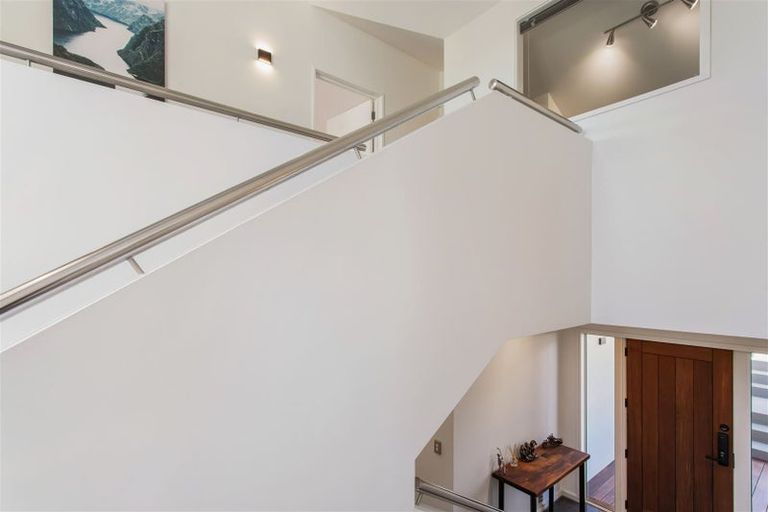 Photo of property in 4 Somerton Rise, Westmorland, Christchurch, 8025