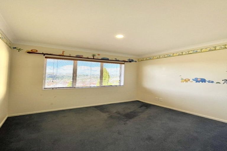 Photo of property in 37c Waverton Terrace, Churton Park, Wellington, 6037