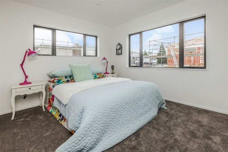 Photo of property in 13 Miles Avenue, Papatoetoe, Auckland, 2025