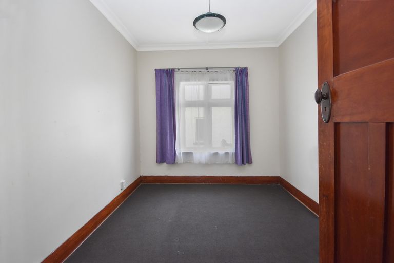 Photo of property in 131 Glen Road, The Glen, Dunedin, 9011