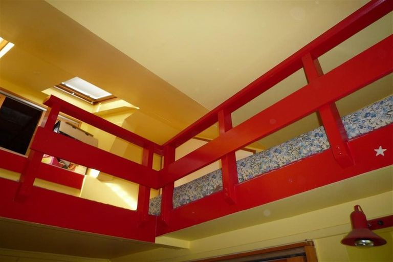 Photo of property in 21af1 Talavera Terrace, Kelburn, Wellington, 6012