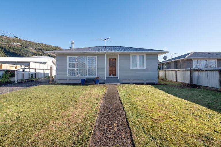 Photo of property in 9 Kea Street, Selwyn Heights, Rotorua, 3015