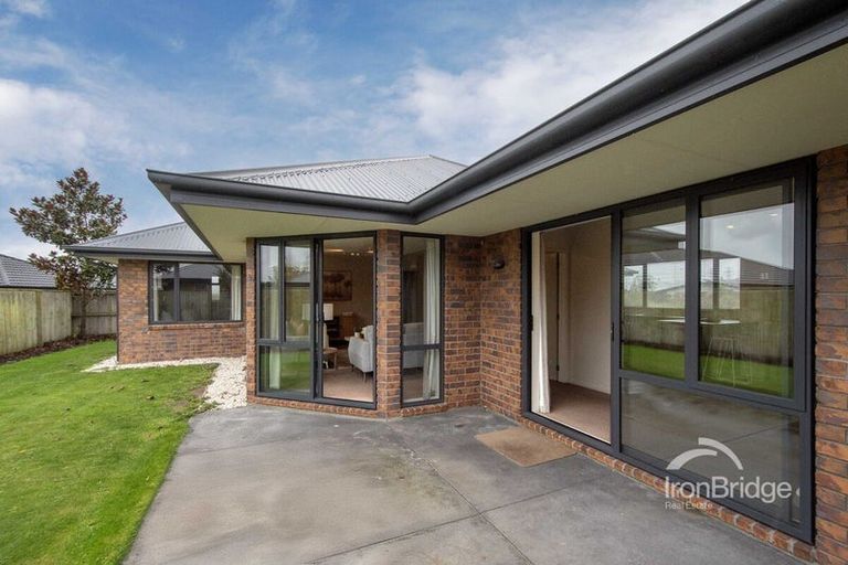 Photo of property in 27 Ferdinand Terrace, Yaldhurst, Christchurch, 8042