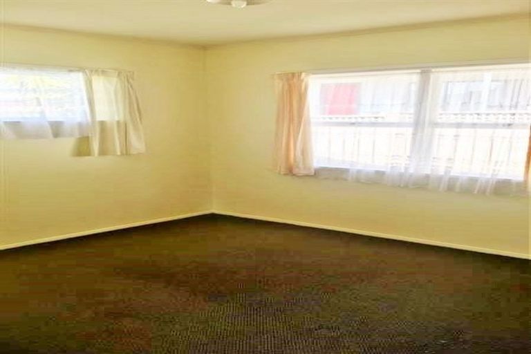 Photo of property in 3/20 Royston Street, Rosehill, Papakura, 2113