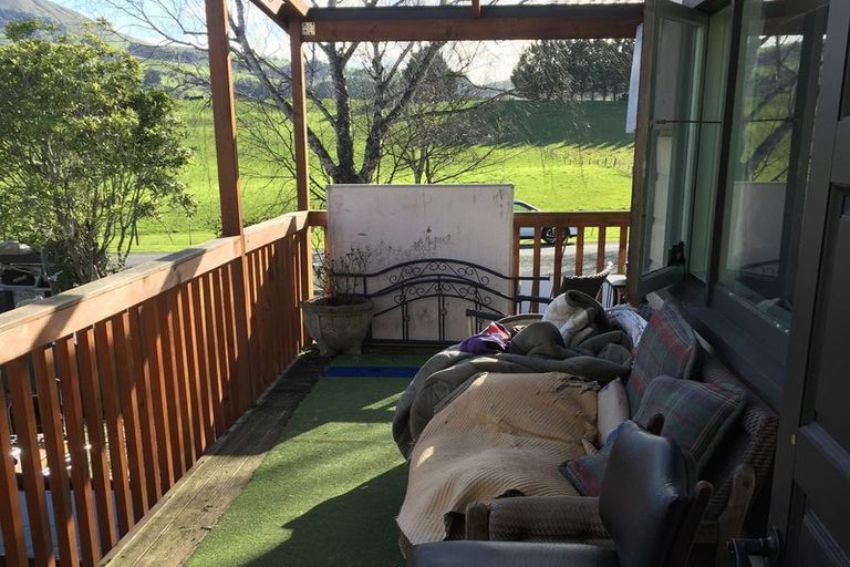 Photo of property in 220 Main Road, Waikouaiti, 9510