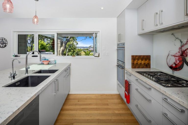 Photo of property in 210 Royal Road, Massey, Auckland, 0614
