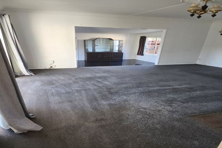Photo of property in 114 Wainuiomata Road, Wainuiomata, Lower Hutt, 5014