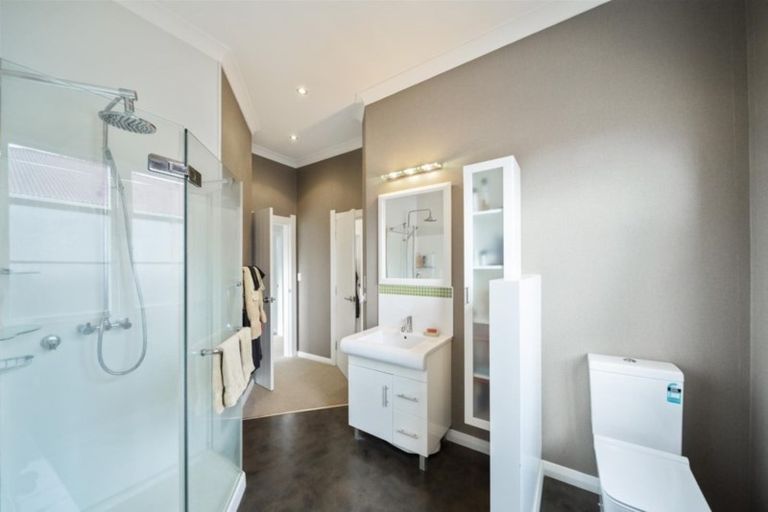 Photo of property in 30 Puriri Street, Hawera, 4610