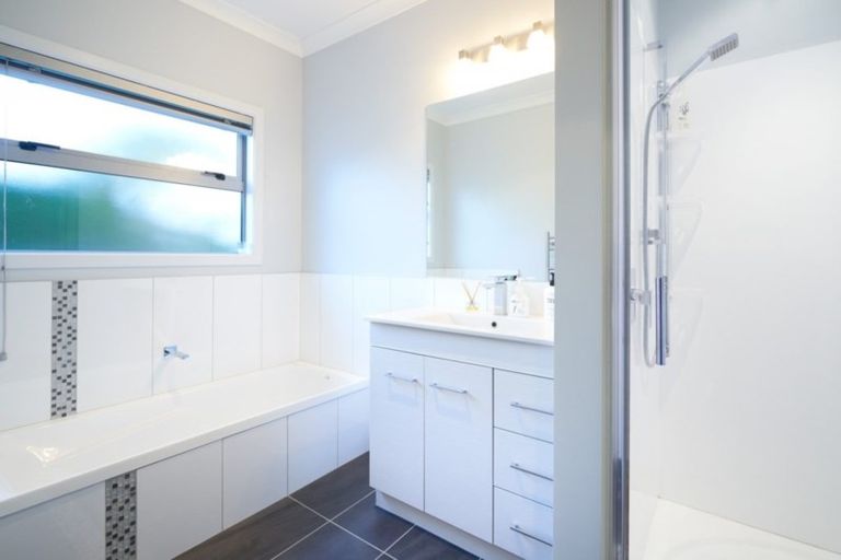 Photo of property in 28a King Street, Taradale, Napier, 4112