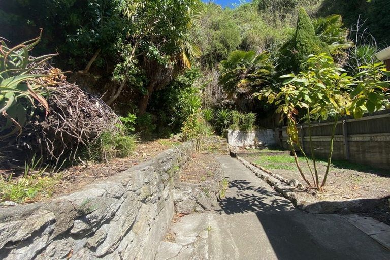 Photo of property in 28 Shakespeare Road, Bluff Hill, Napier, 4110