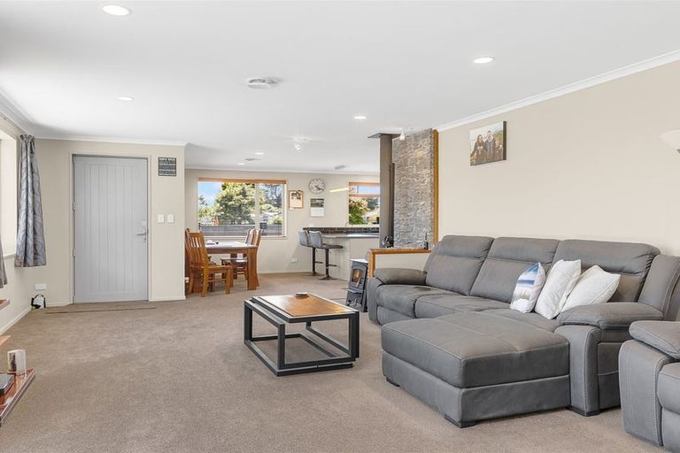 Photo of property in 16 Forbes Street, Westport, 7825