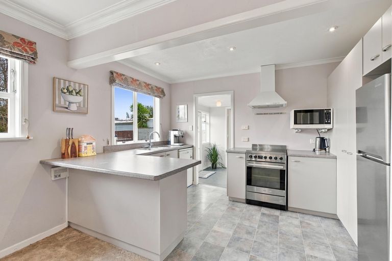 Photo of property in 6 Terrace Street, Putaruru, 3411