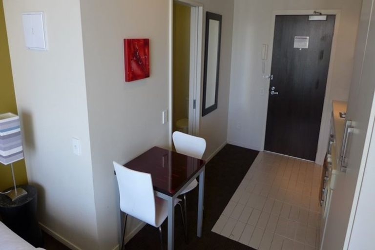 Photo of property in The Quadrant Apartments, 2304/10 Waterloo Quadrant, Auckland Central, Auckland, 1010