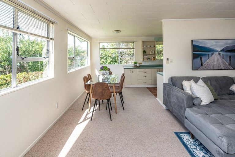 Photo of property in 8 Photinia Place, Aramoho, Whanganui, 4500