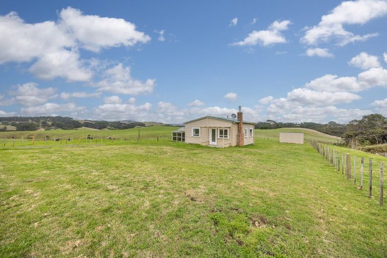 Photo of property in 56a Coster Road, Muriwai, Waimauku, 0881