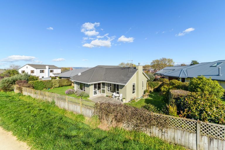 Photo of property in 34 Washington Parade, Milson, Palmerston North, 4414