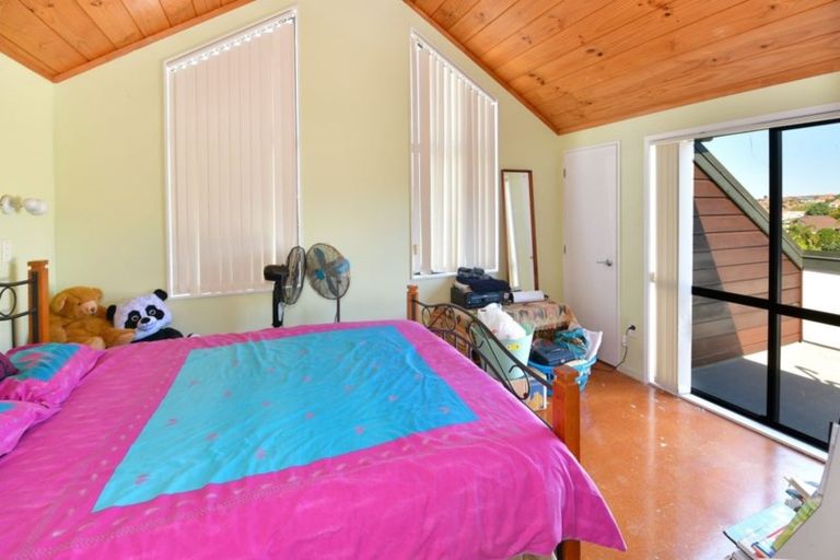 Photo of property in 2 Astrolabe Place, Gulf Harbour, Whangaparaoa, 0930