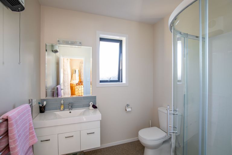 Photo of property in 6 Chandler Crescent, Clyde, 9330