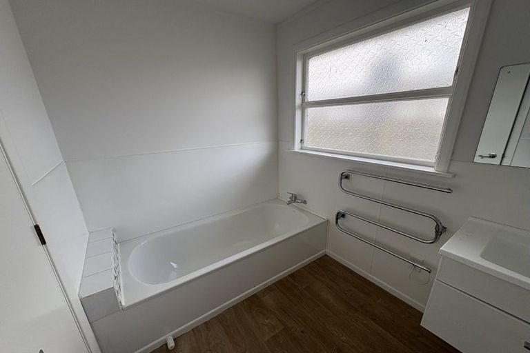 Photo of property in 10 Marsden Street, Levin, 5510