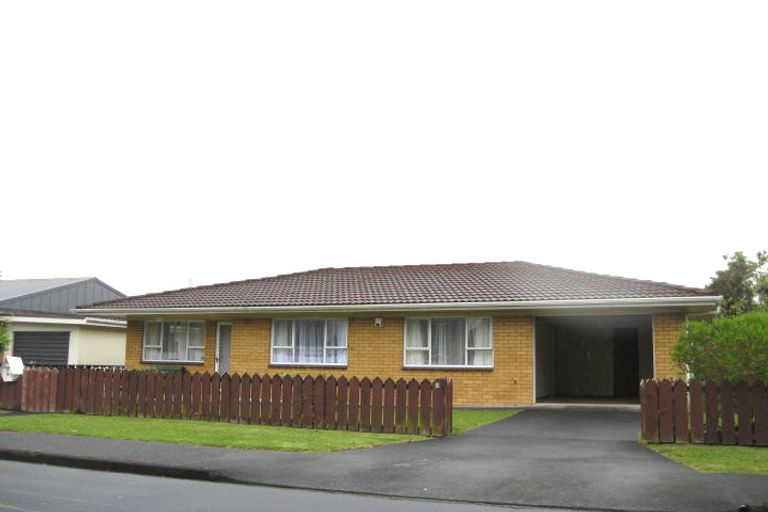 Photo of property in 1/455 Great South Road, Opaheke, Papakura, 2113