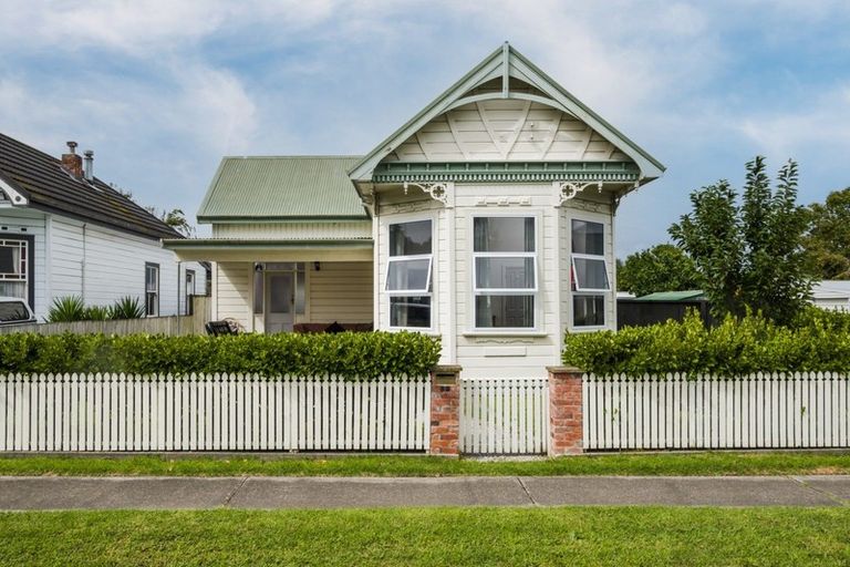 Photo of property in 55 Stafford Street, Whataupoko, Gisborne, 4010