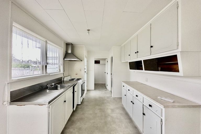 Photo of property in 2 Ulay Place, Clover Park, Auckland, 2019