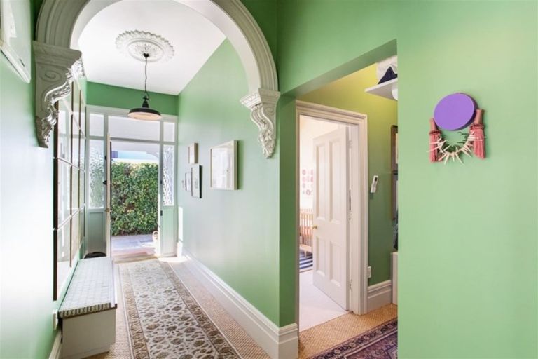 Photo of property in 7 Poynder Avenue, Merivale, Christchurch, 8014