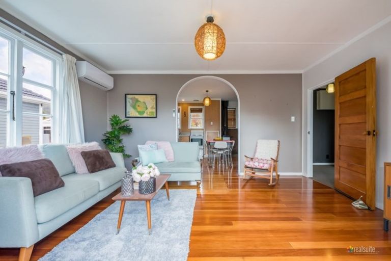 Photo of property in 1/20 Rata, Naenae, Lower Hutt, 5011